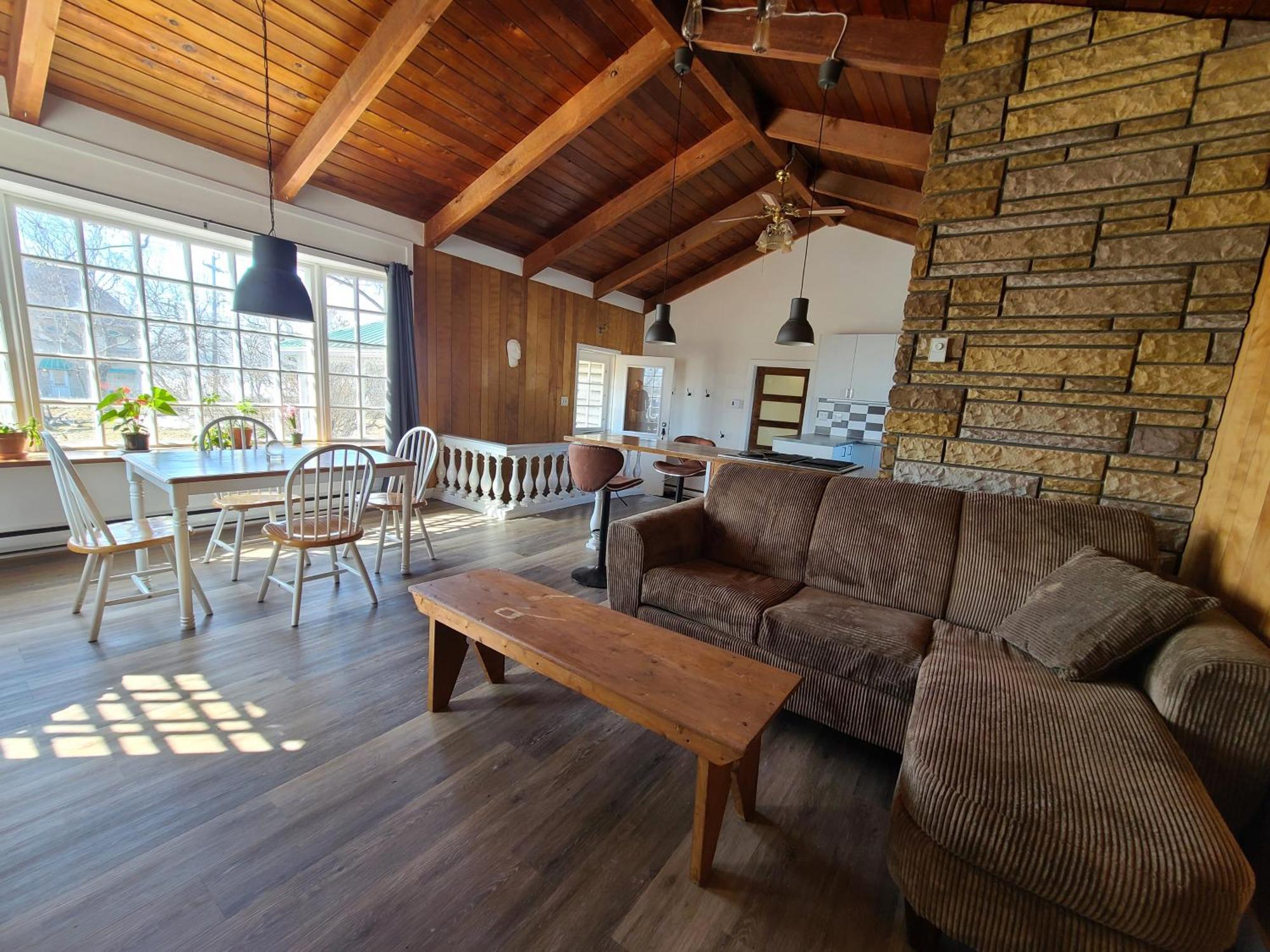 Aux 4 Vents - Auberg'Inn Carleton-sur-Mer ภายนอก รูปภาพ