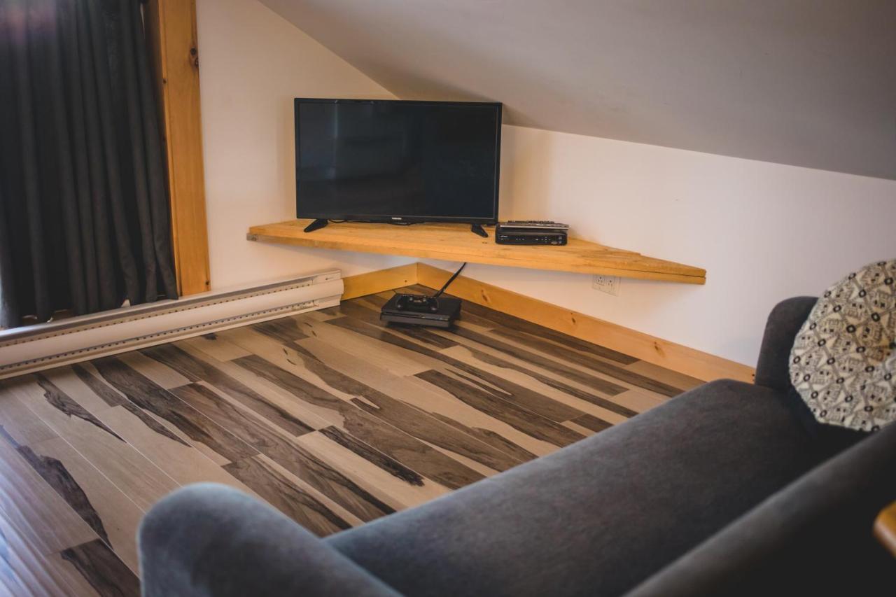 Aux 4 Vents - Auberg'Inn Carleton-sur-Mer ภายนอก รูปภาพ