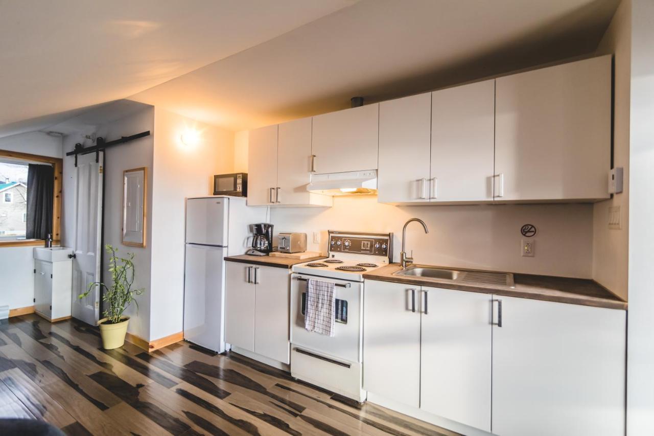 Aux 4 Vents - Auberg'Inn Carleton-sur-Mer ภายนอก รูปภาพ