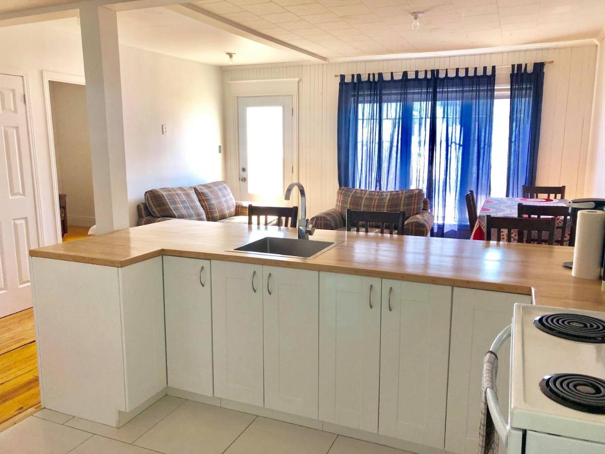 Aux 4 Vents - Auberg'Inn Carleton-sur-Mer ภายนอก รูปภาพ